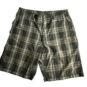 Champs Sport‎ Gear men’s plaid shorts size 36 golf